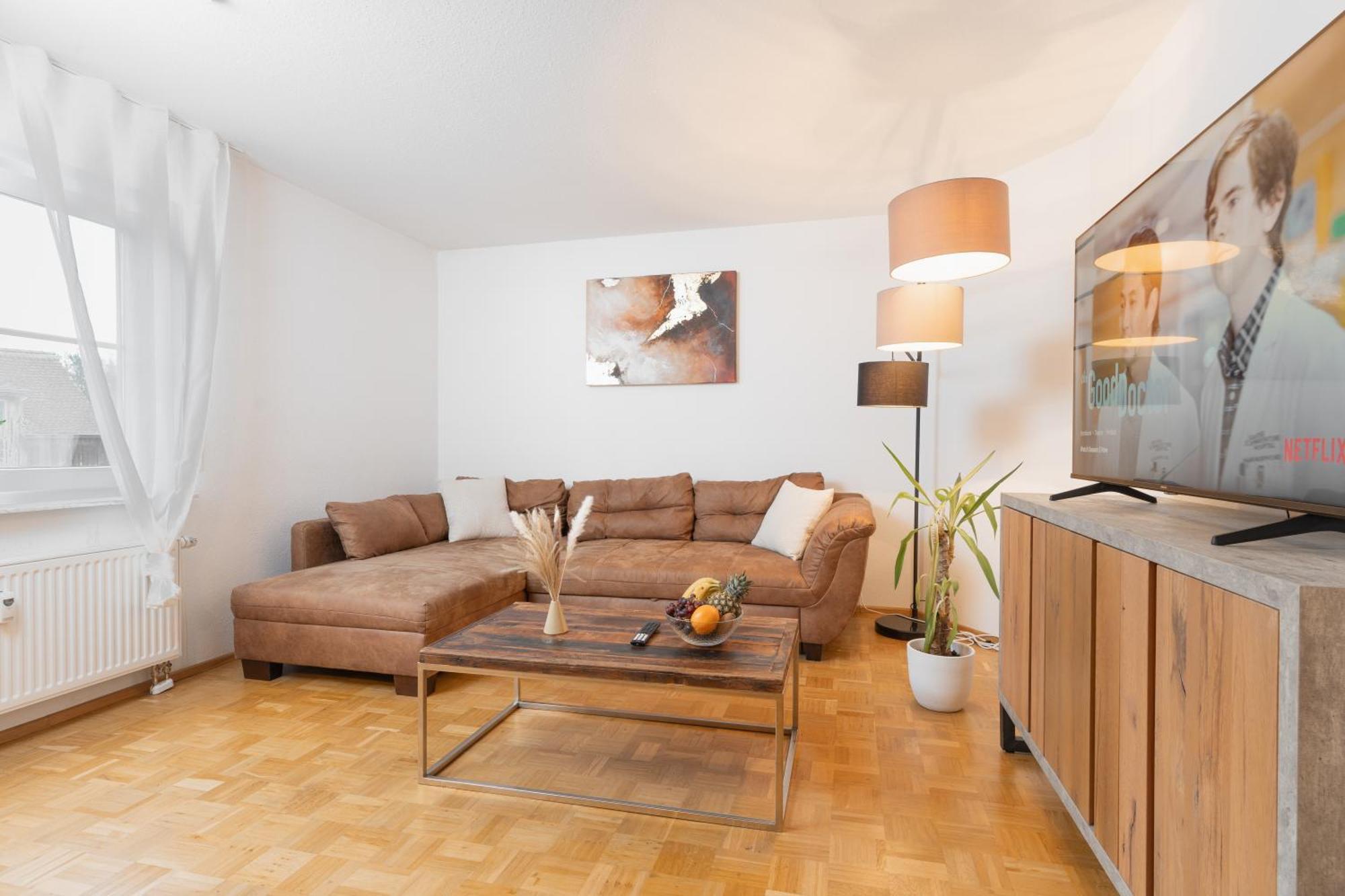 Untersee-Suite Istayunixi Seenaehe-Terrasse-Workspace-Netflix-Parkplatz Radolfzell am Bodensee Exterior photo
